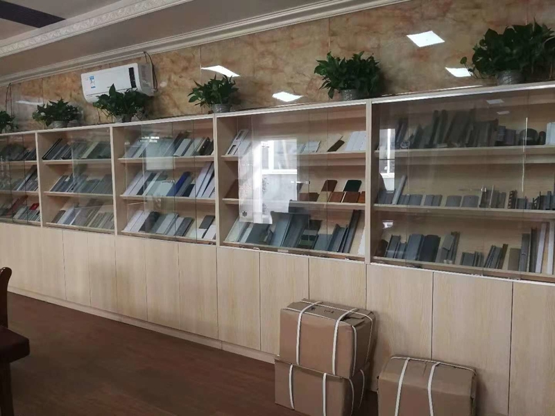 WUXI LONGBO ROLL FORMING MACHINERY CO.,LTD. linha de produção do fabricante